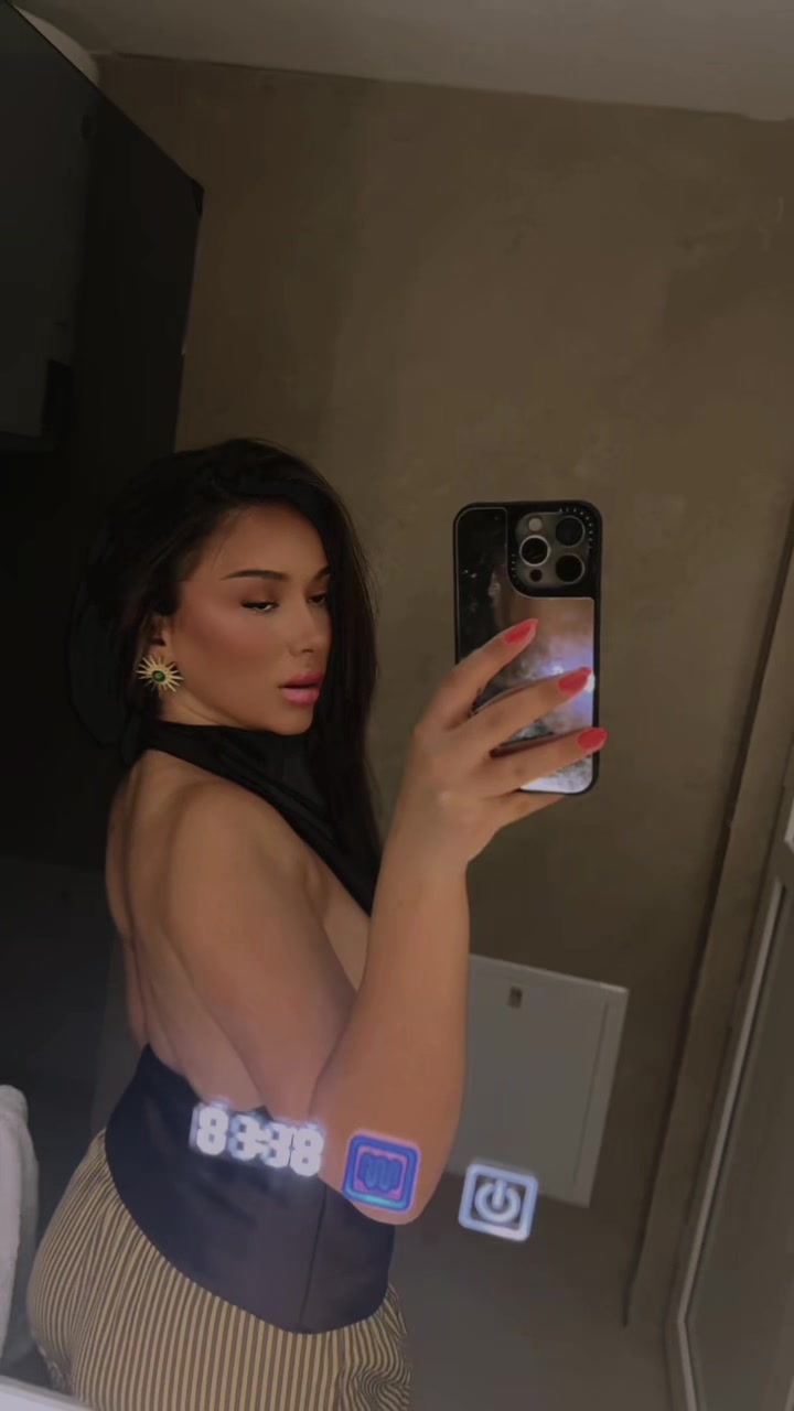 @ELI🦋