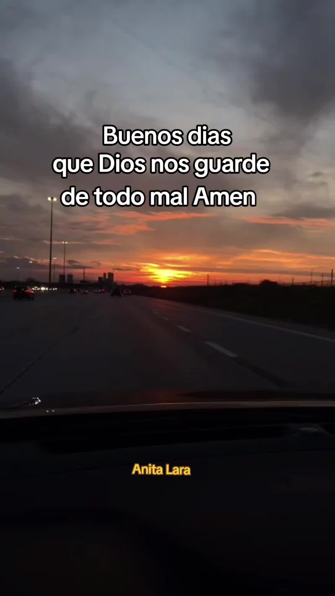 @Anita Lara