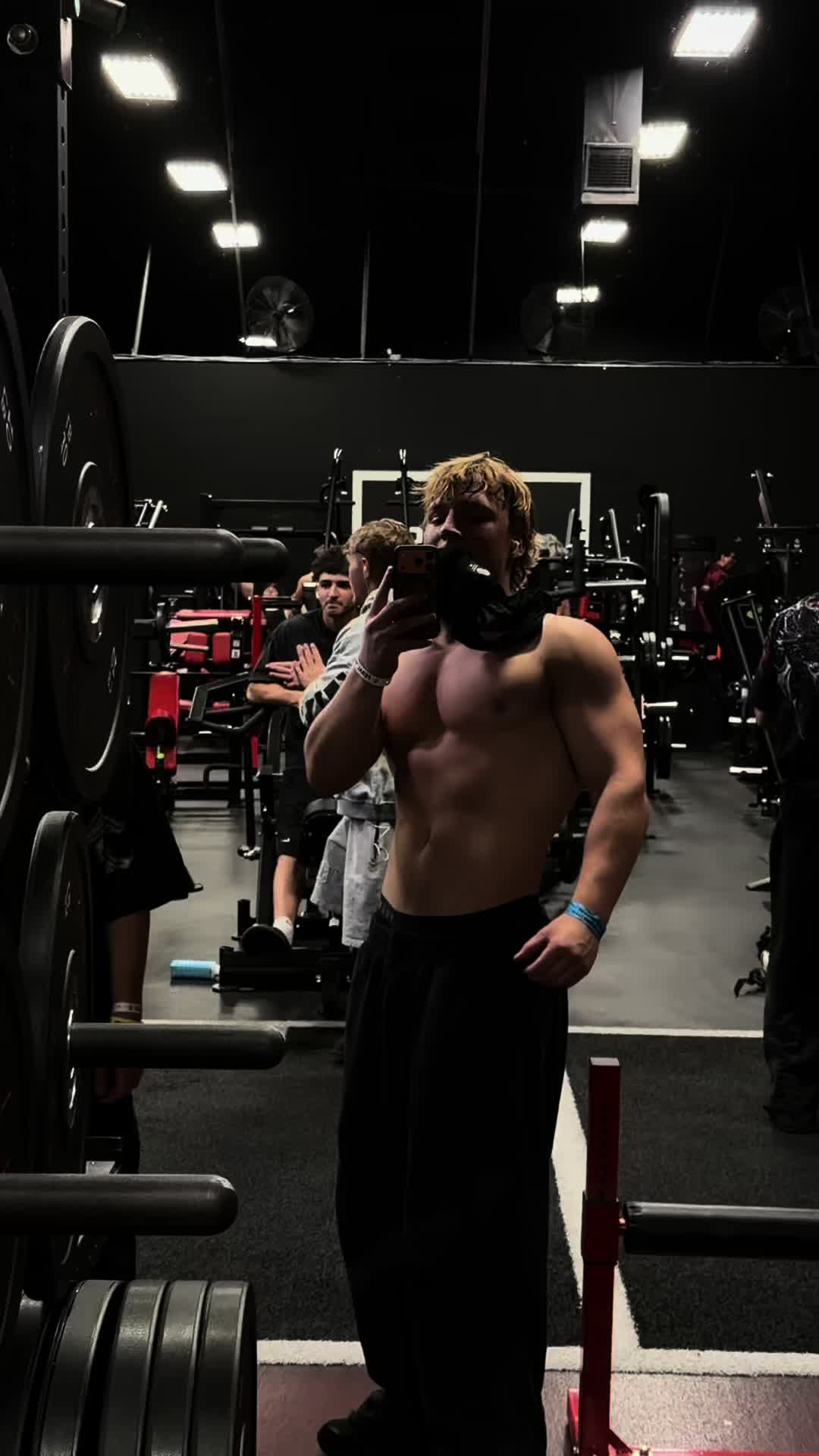 @Ashtren.