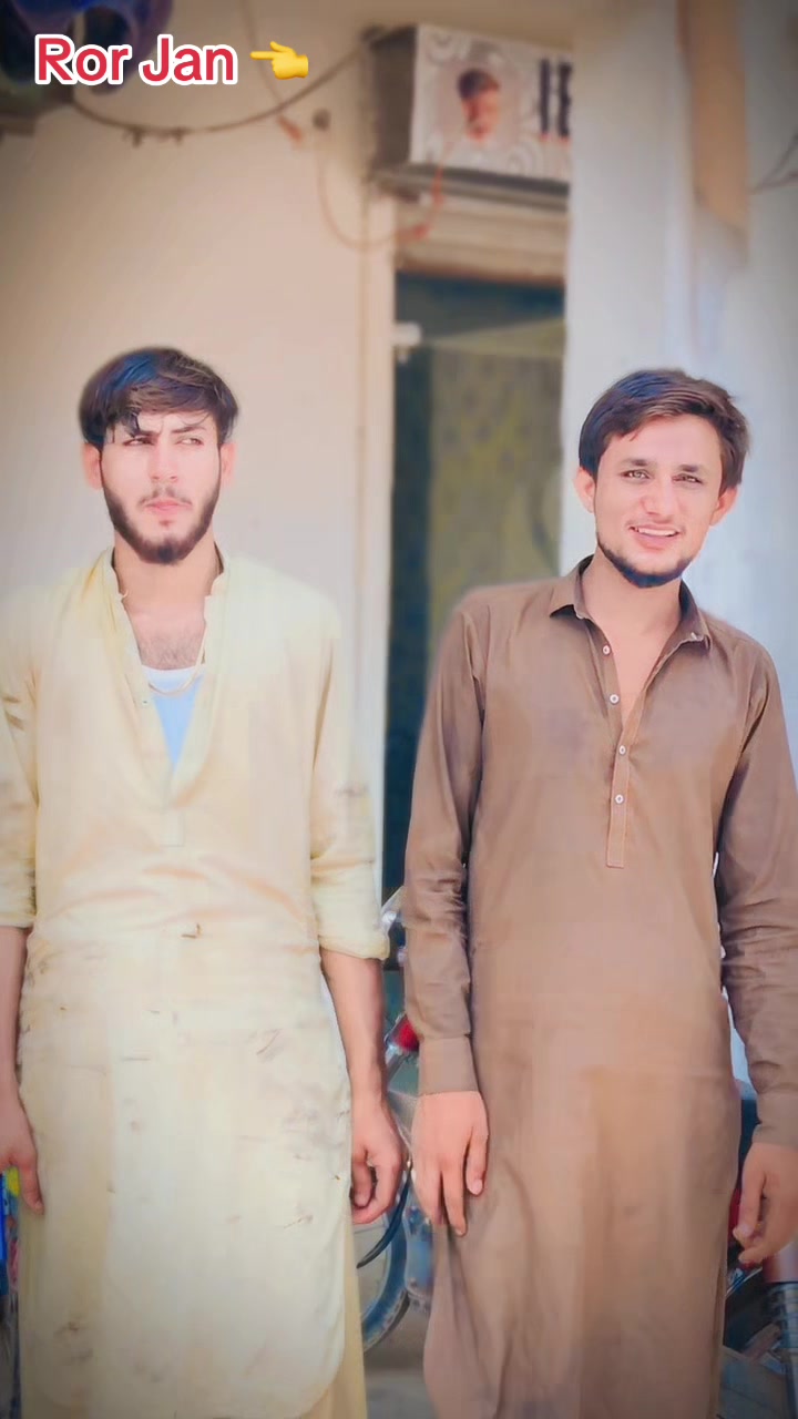 @🥇حمزہ خان🦅