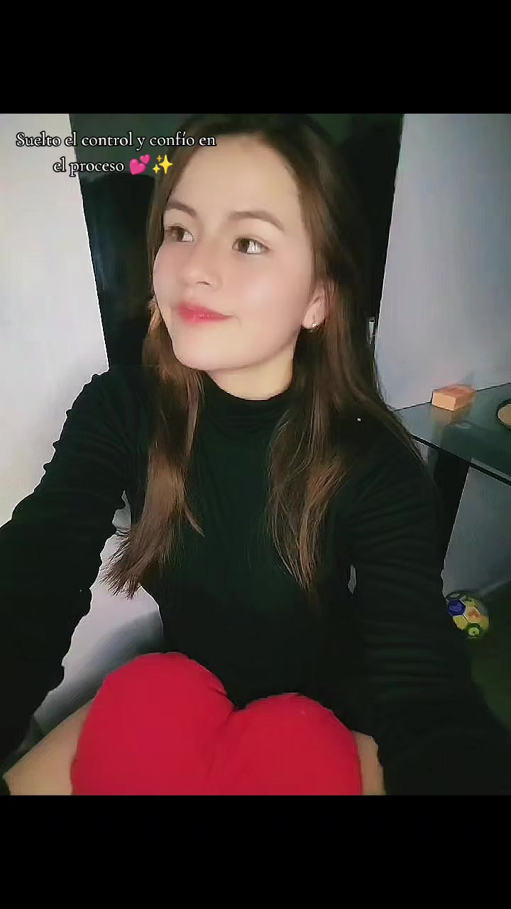 @Luna.