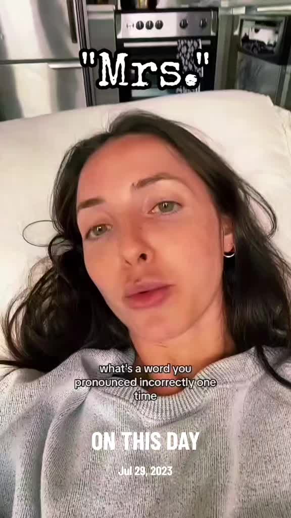 @Jenn🏴