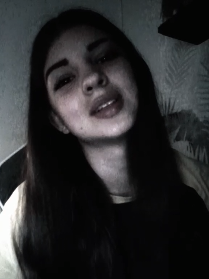 @Polina_747