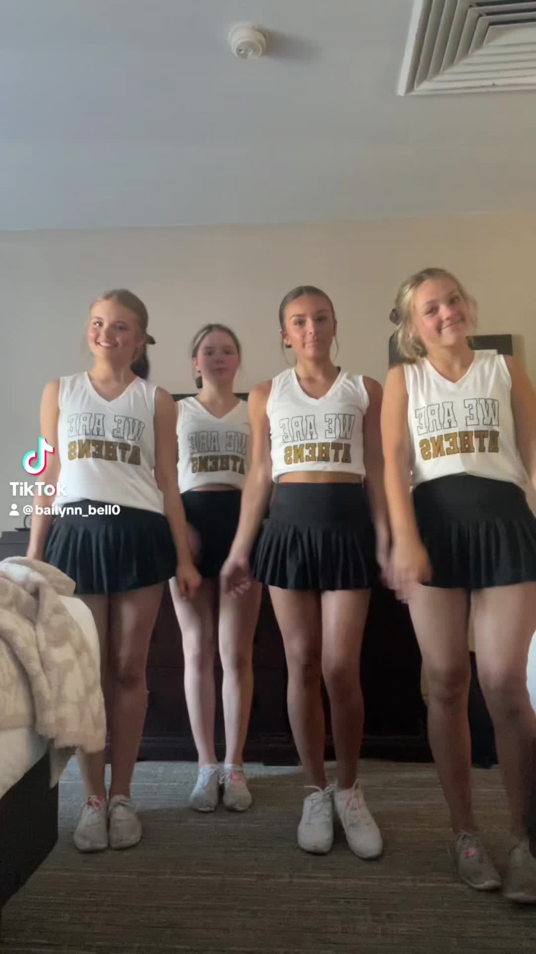 @notbailynn