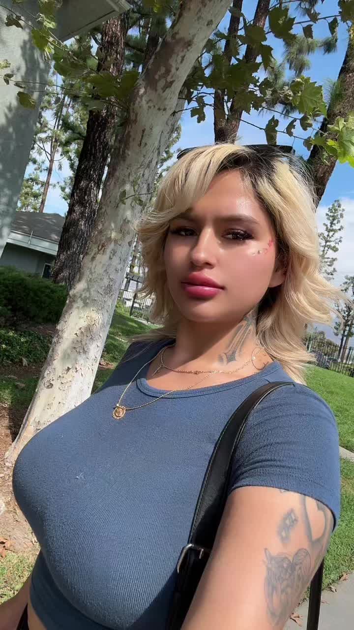 @Shewantsmoree