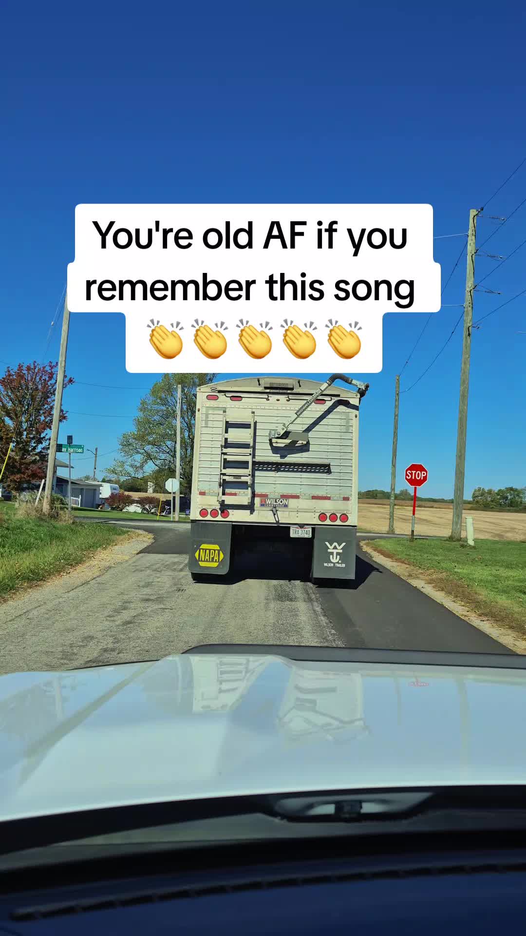@Hey_its_Shelly