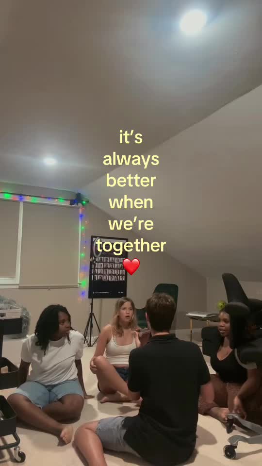 @natalie。・:* ༄