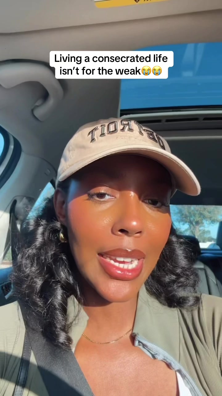 @Godexplainedd