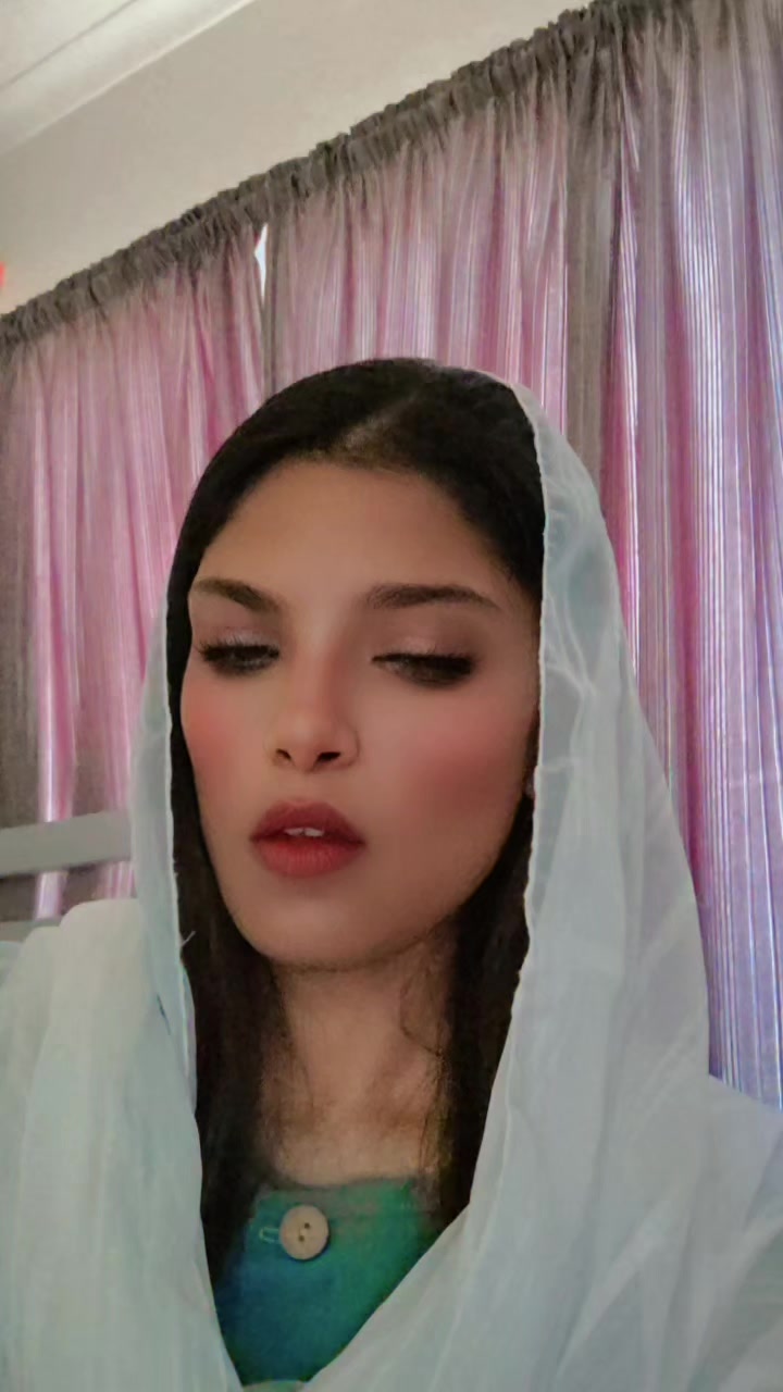 @Itz_Sahiba
