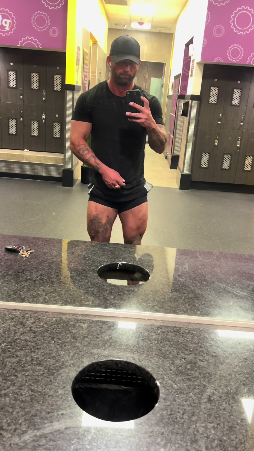 @richieswollerton