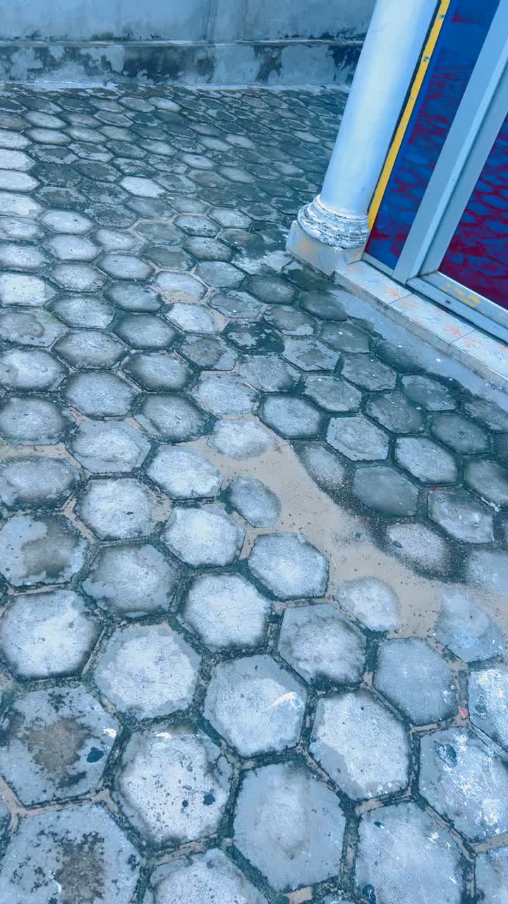 @O O