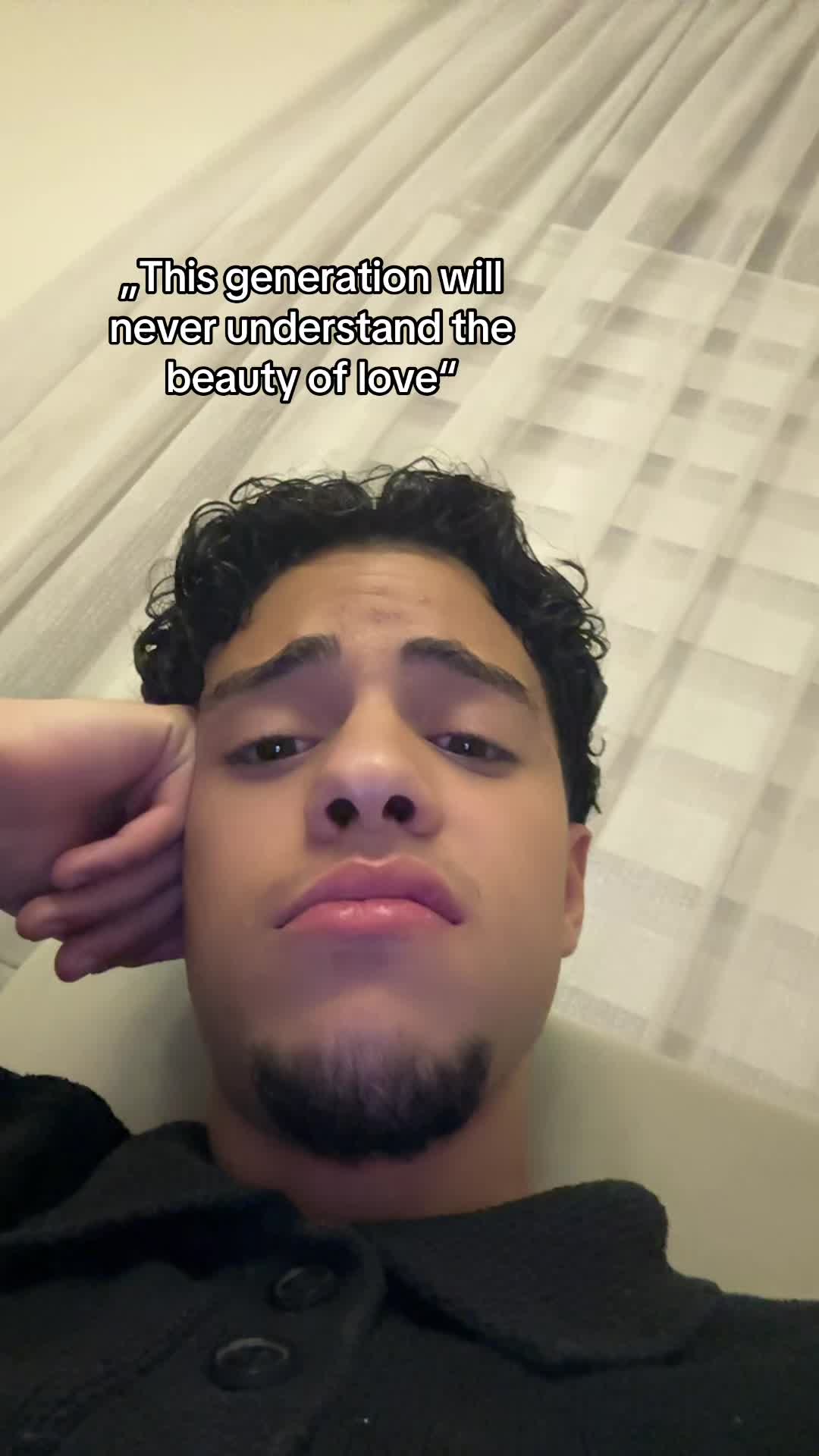 @🦦