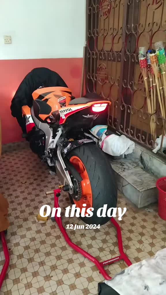 @J3RUNG☆D4R4T 🦈