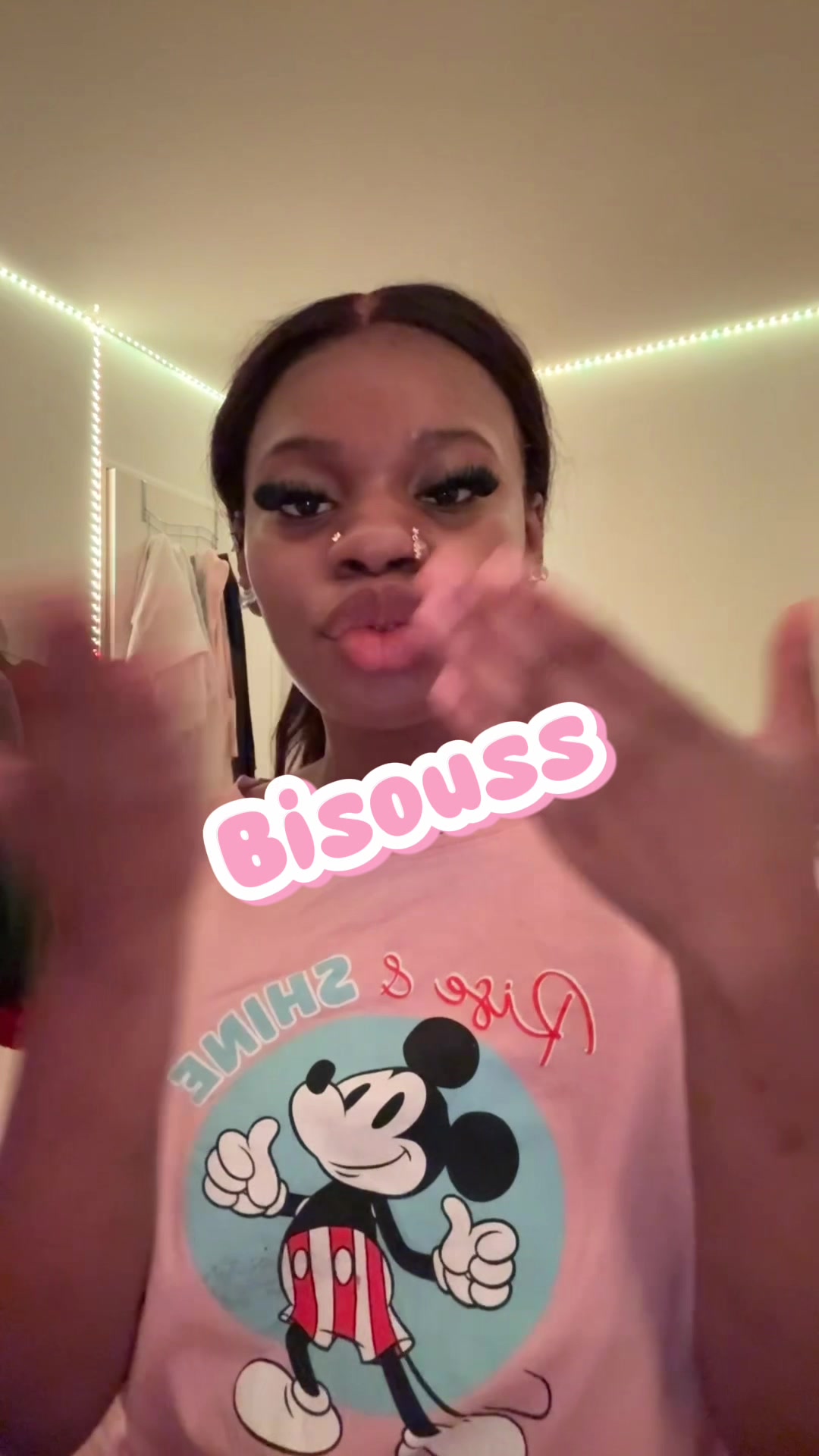 @𝒶𝒹ℯ𝓁ℯ .