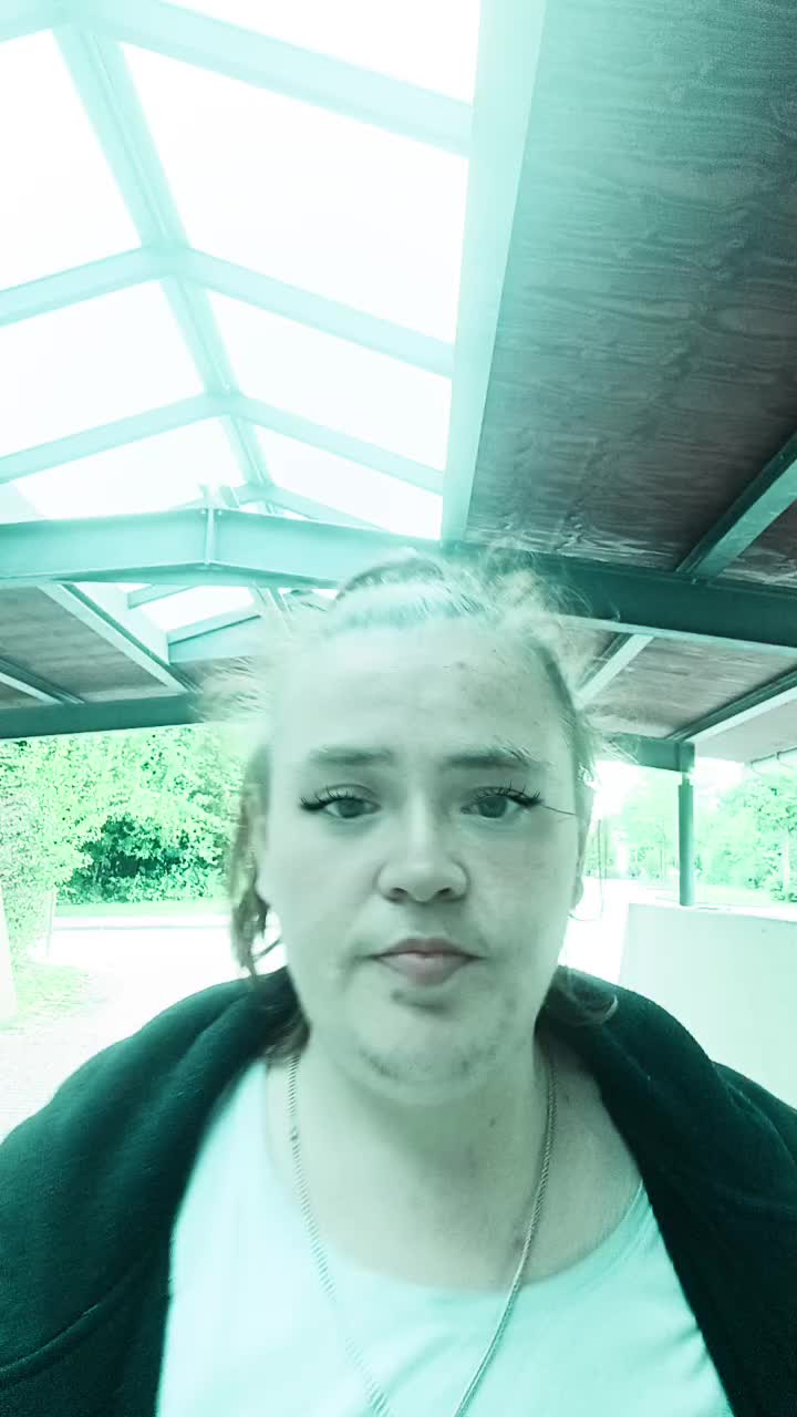 @AlphaQueen96
