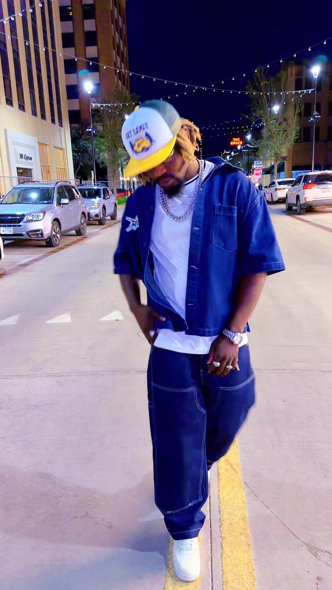 @Ugly fashion01_🐓🐐🦁🇧🇮🇺🇸