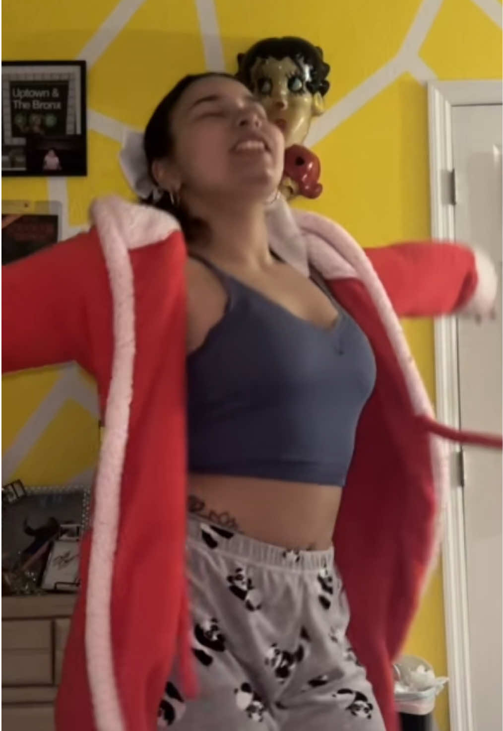 @Ana_beth01
