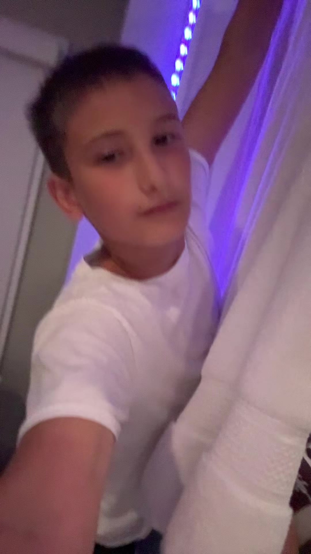 @fjolla