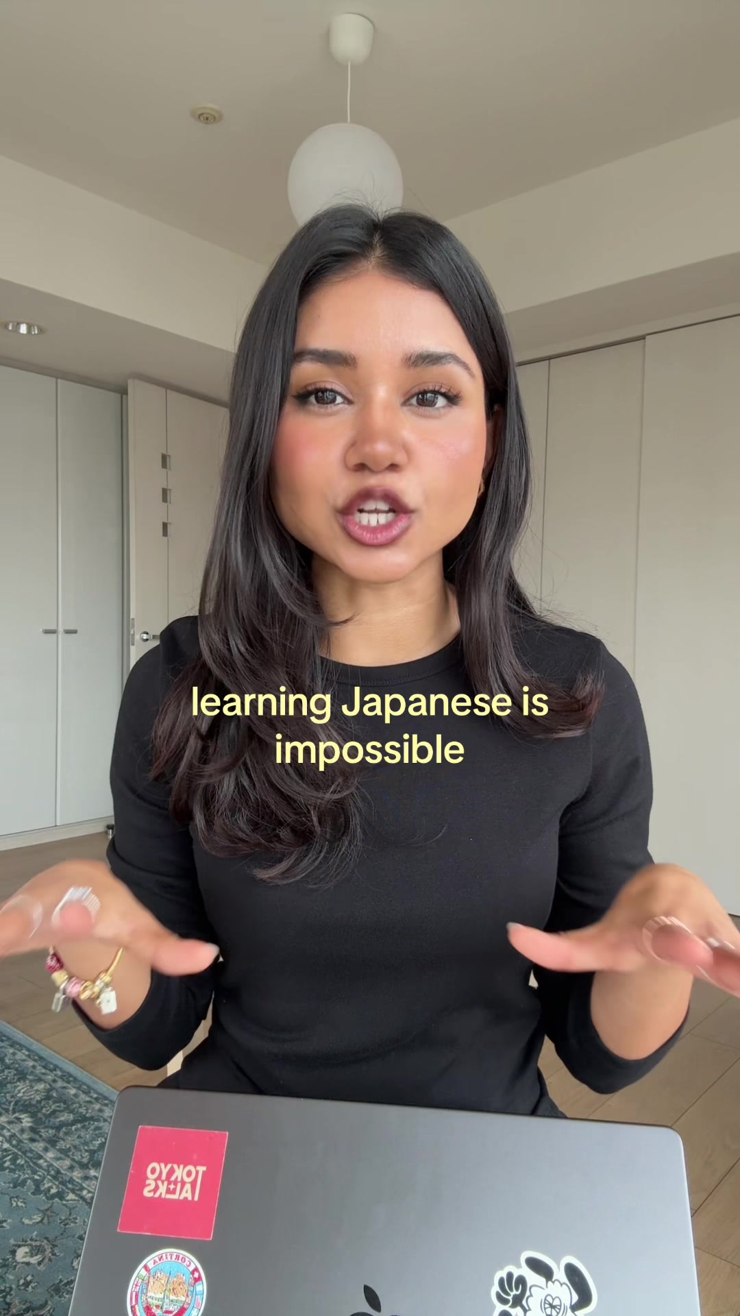 @hiananya