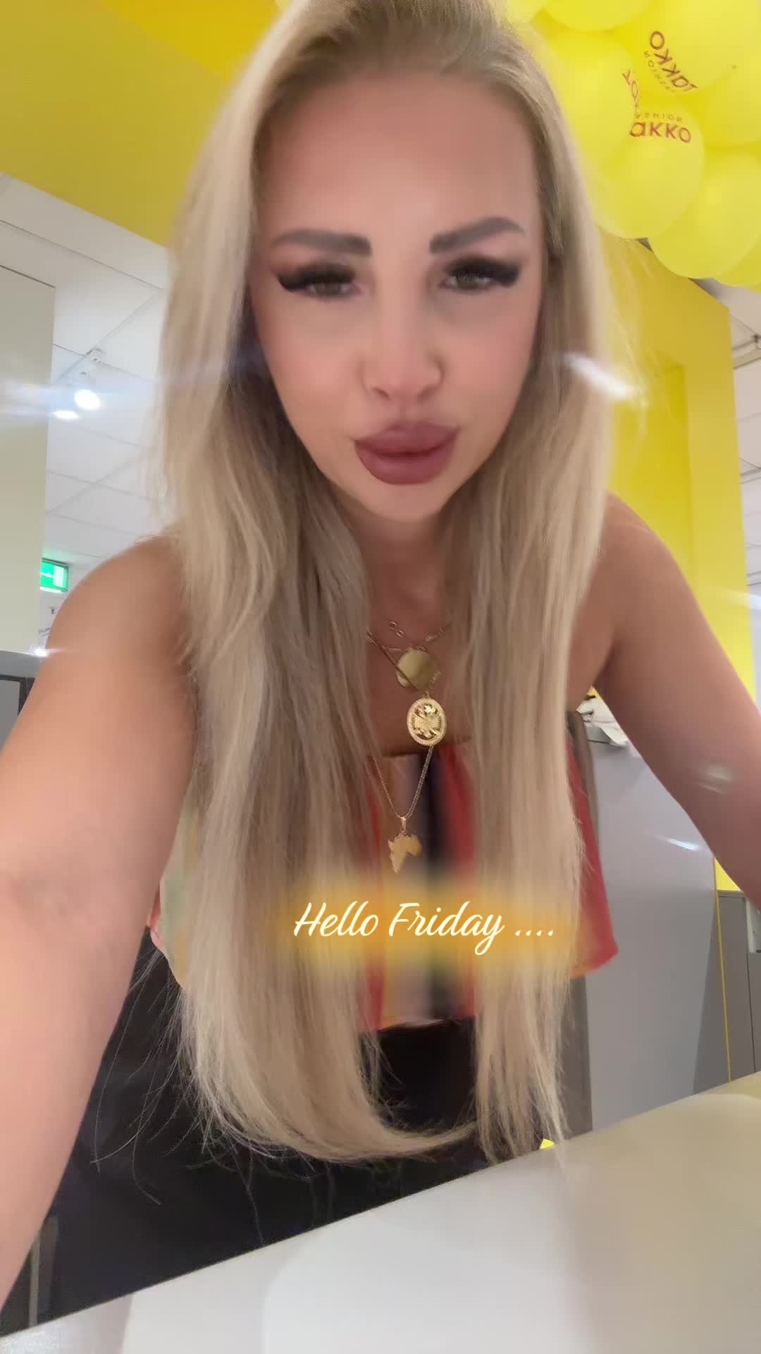 @SimplyChic