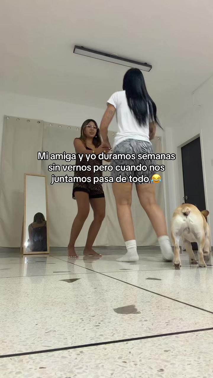 @Elisaag