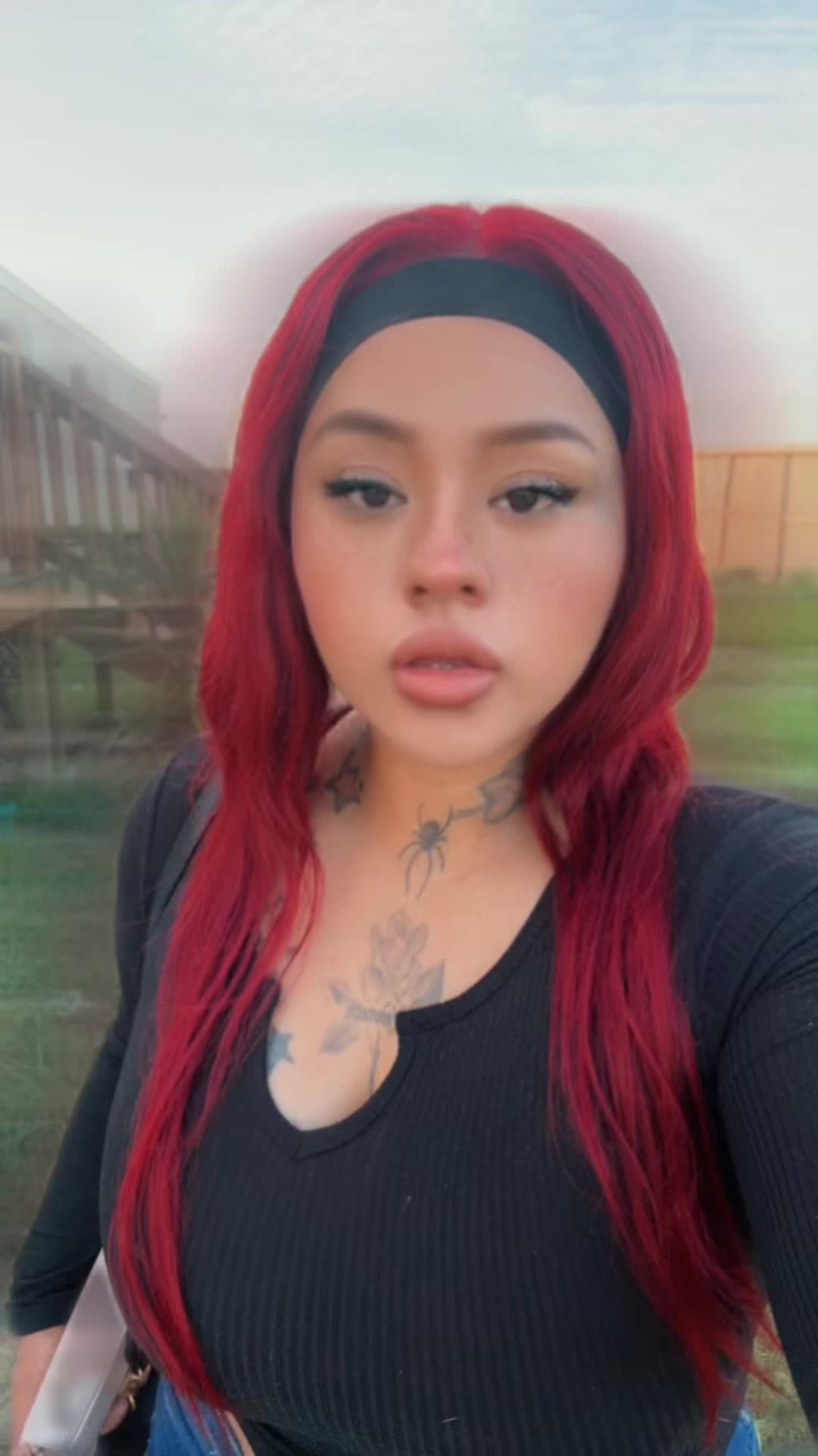 @Lizzamendoza@