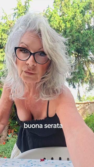@👑Gina 👑