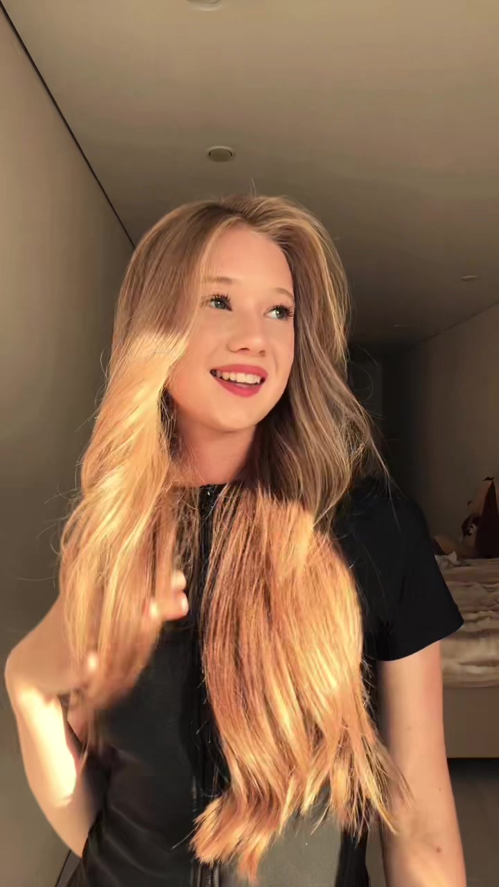 @Амина🤍