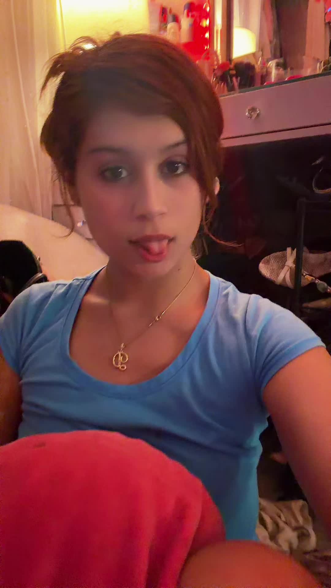 @★