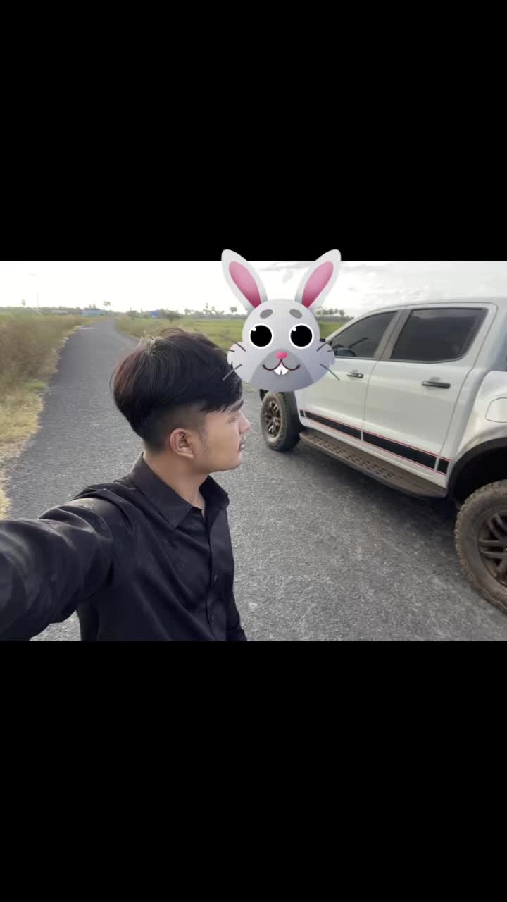@ជីវិត ដូចផ្សែង