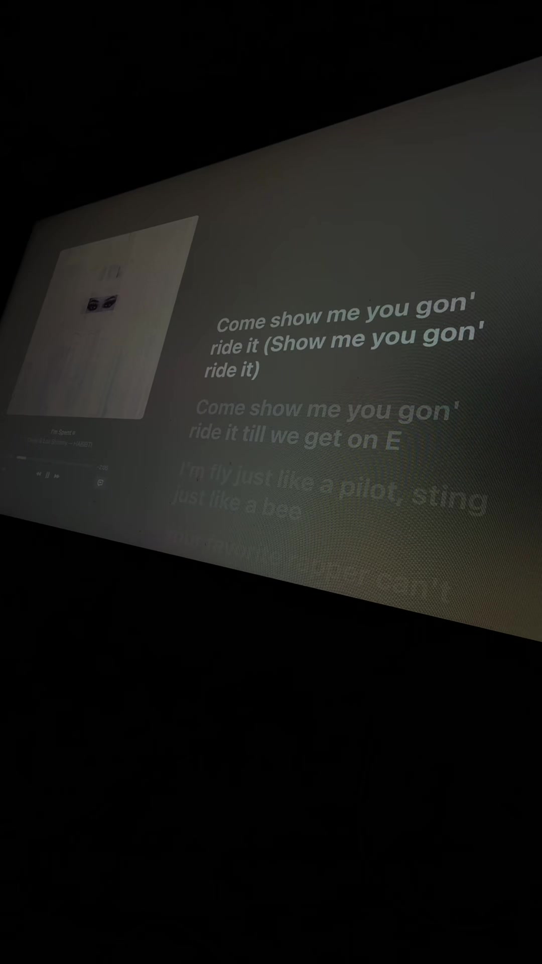 @️