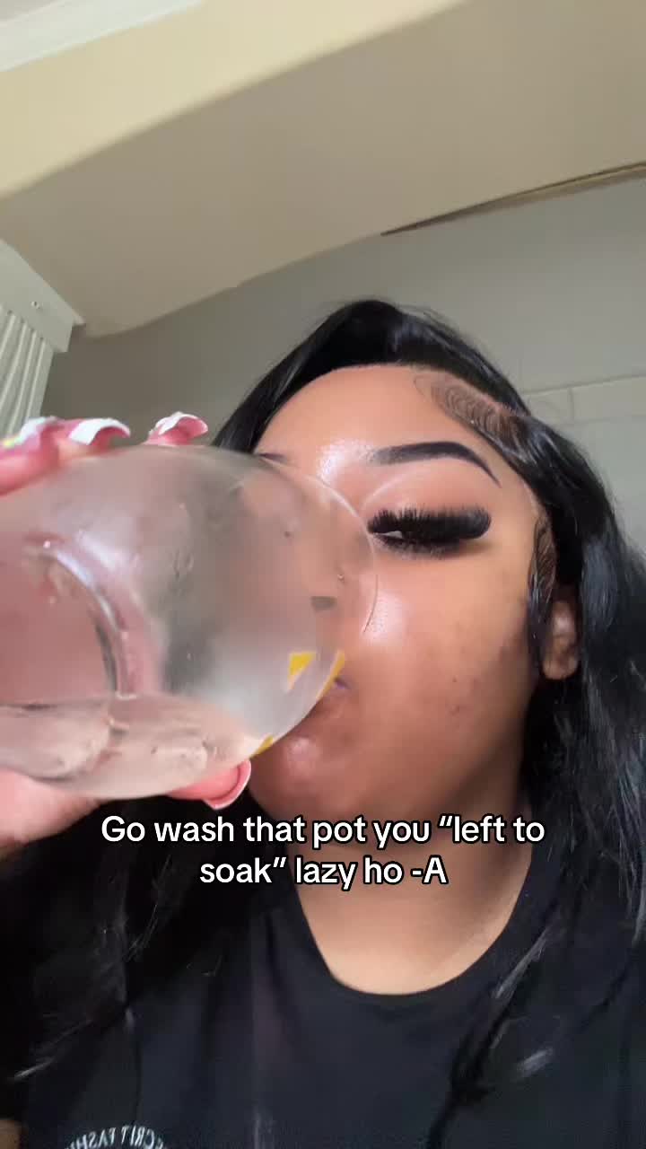 @Zoeyy🥀✨