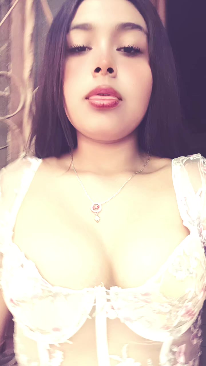 @✌️😎