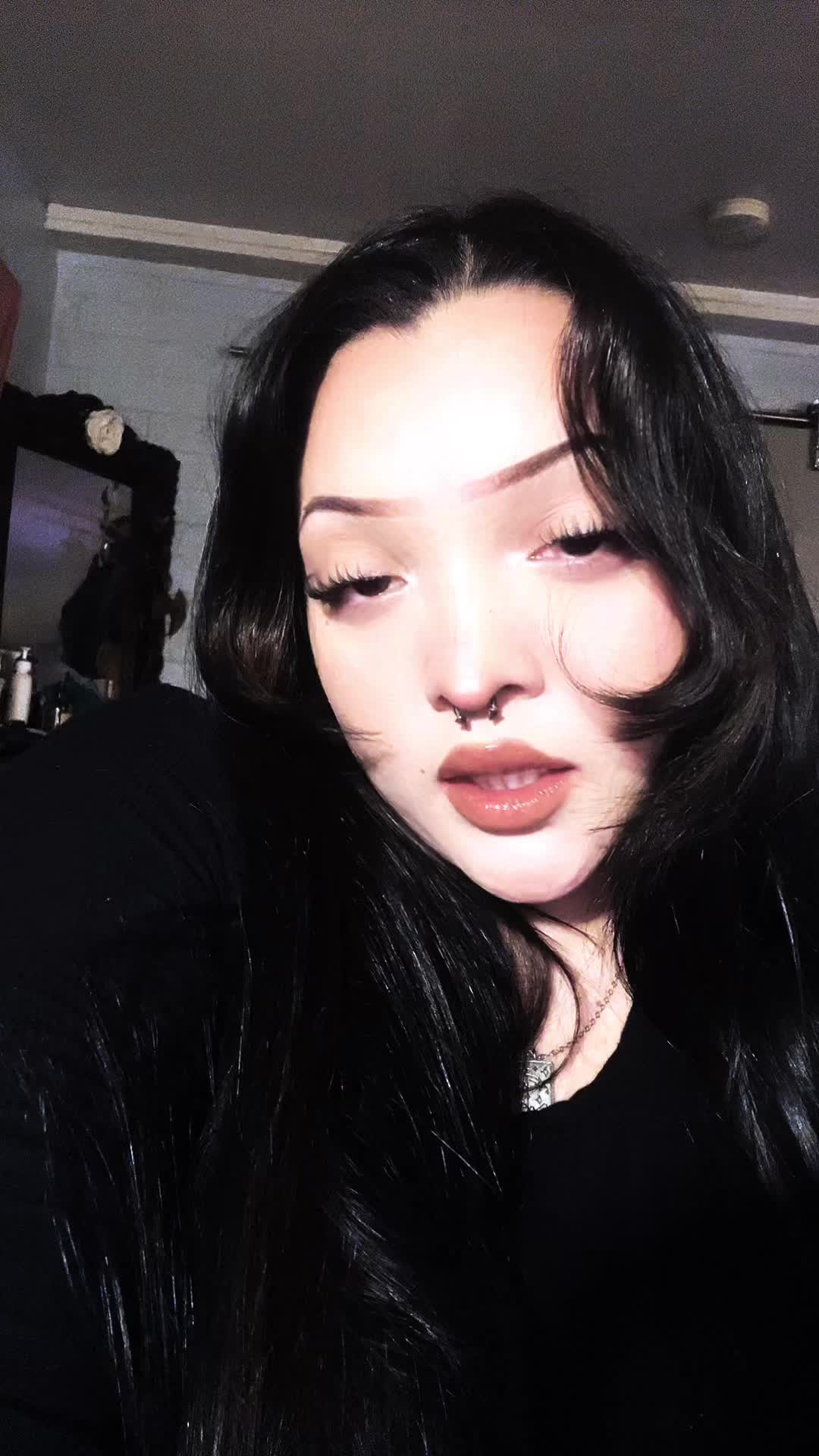 @𝒜𝓂𝑜𝓇