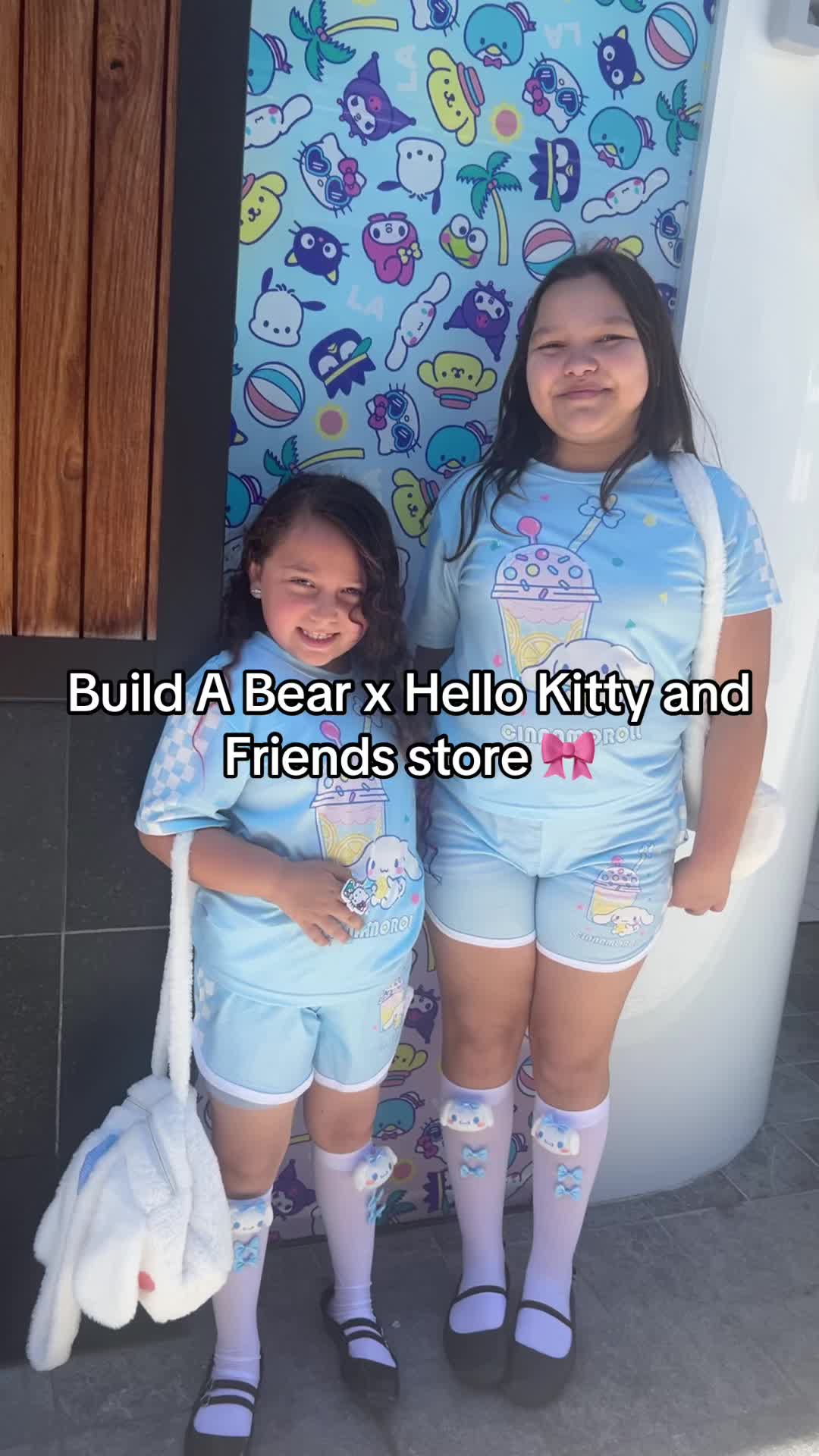 @MummyMonicasCoven