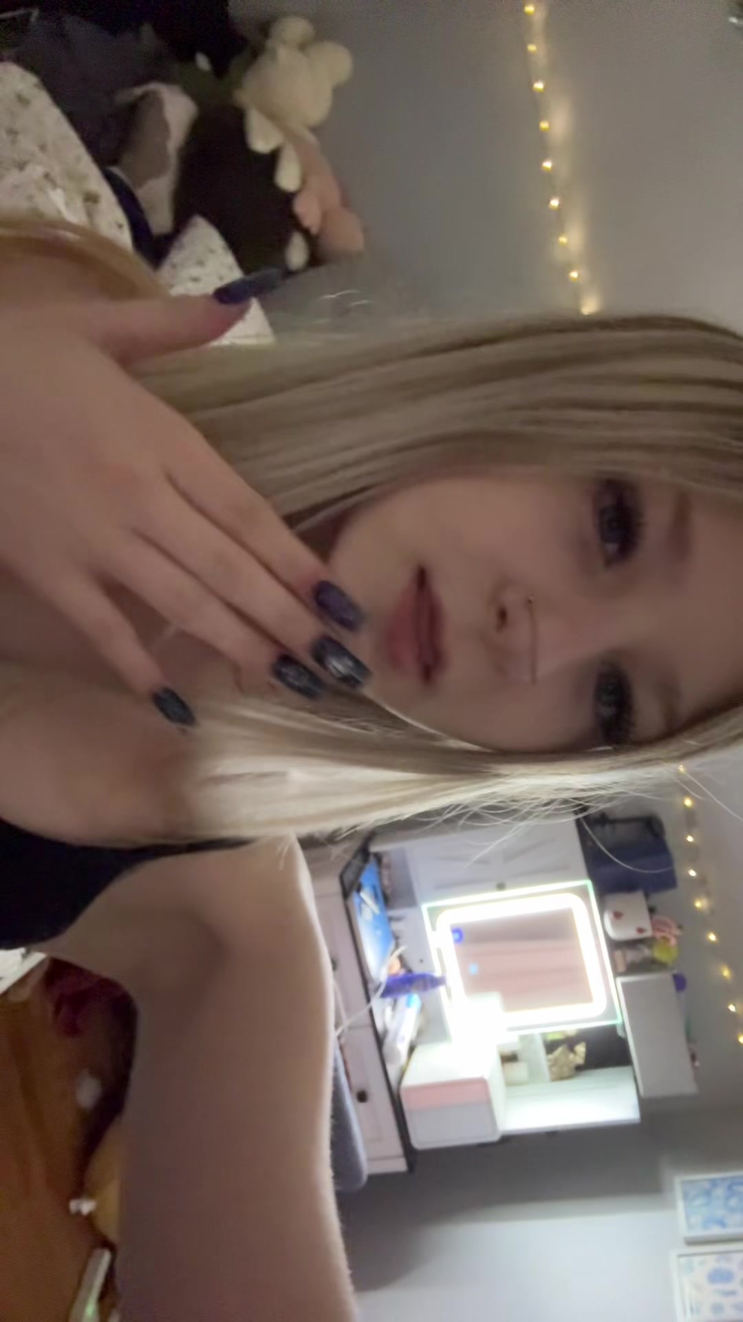 @hippieflipp