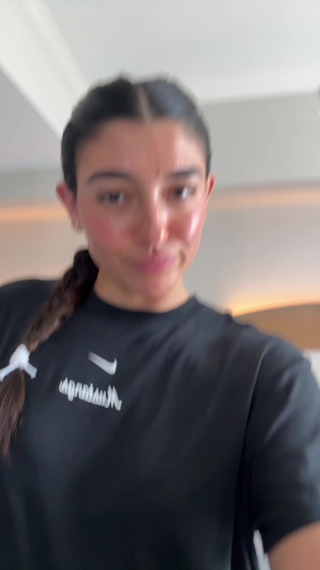 @Mia Silva