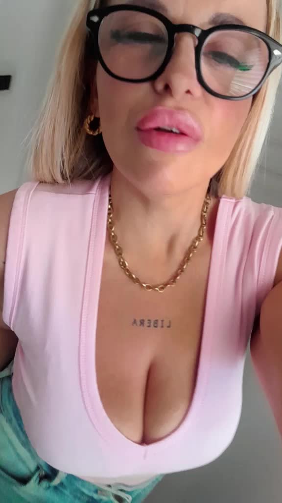 @Angela Auriemma