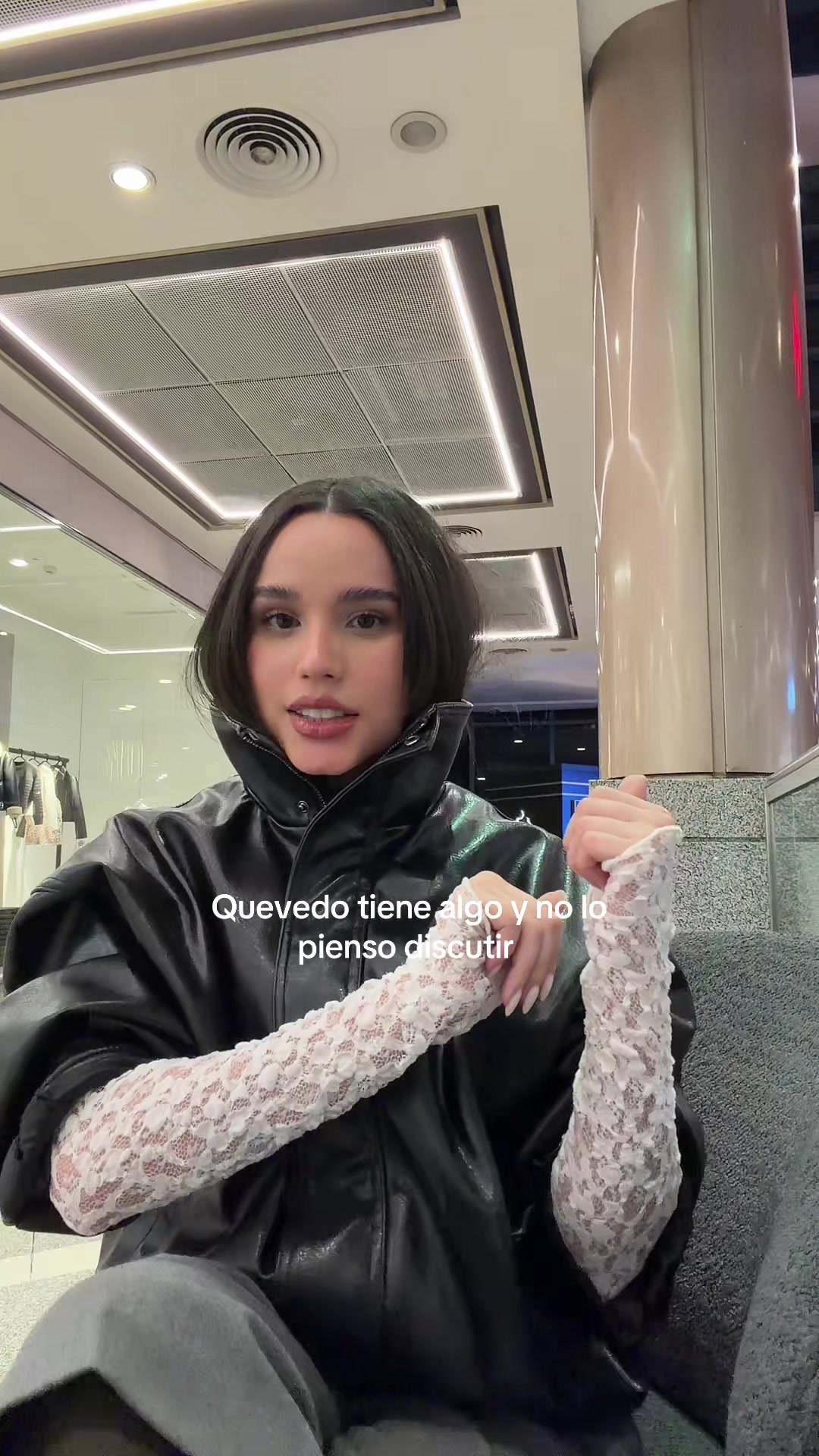 @Valeria Dickson