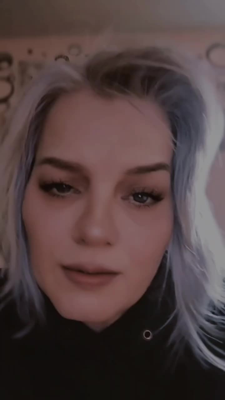 @strutzi