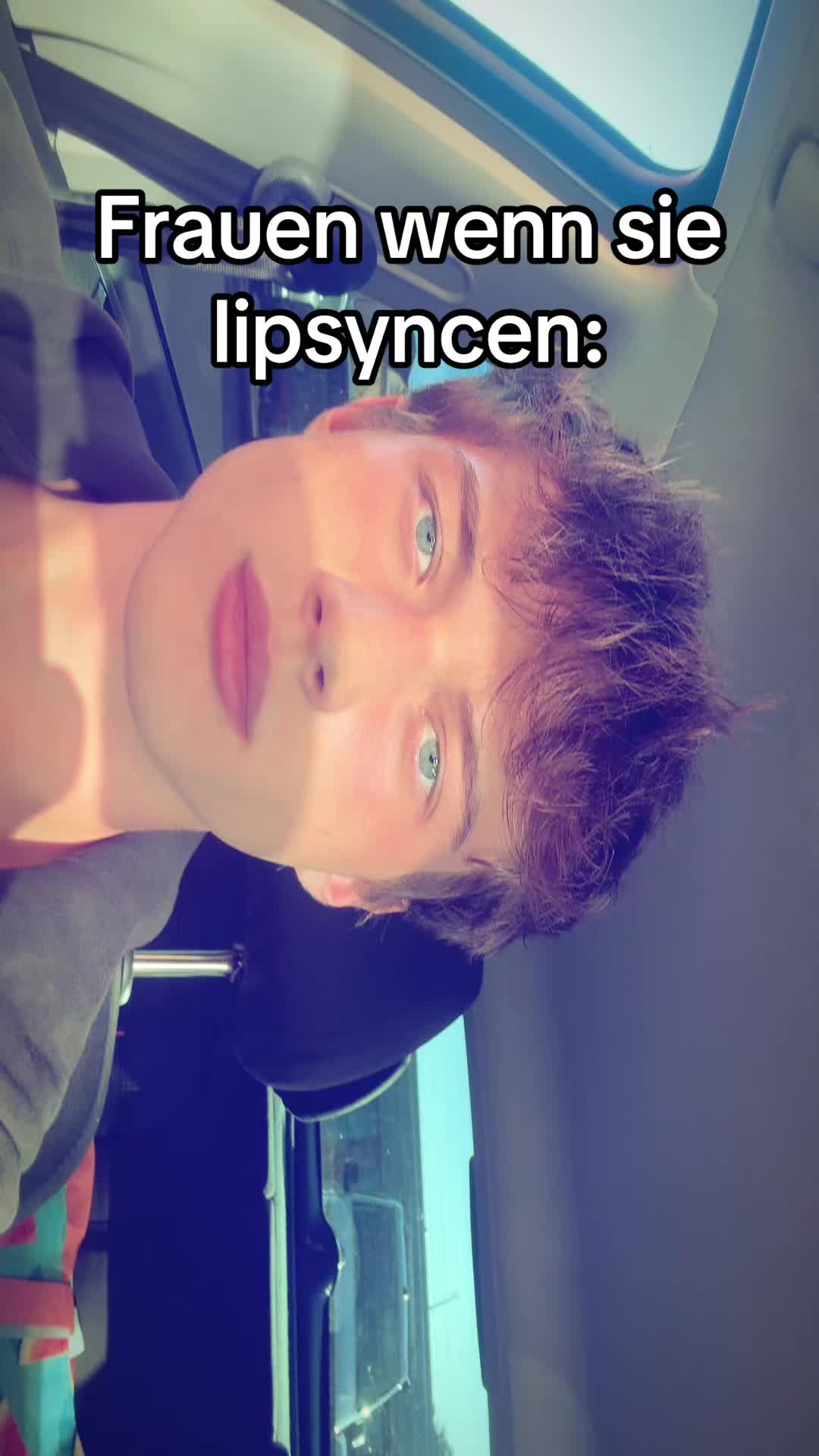 @yannisnews