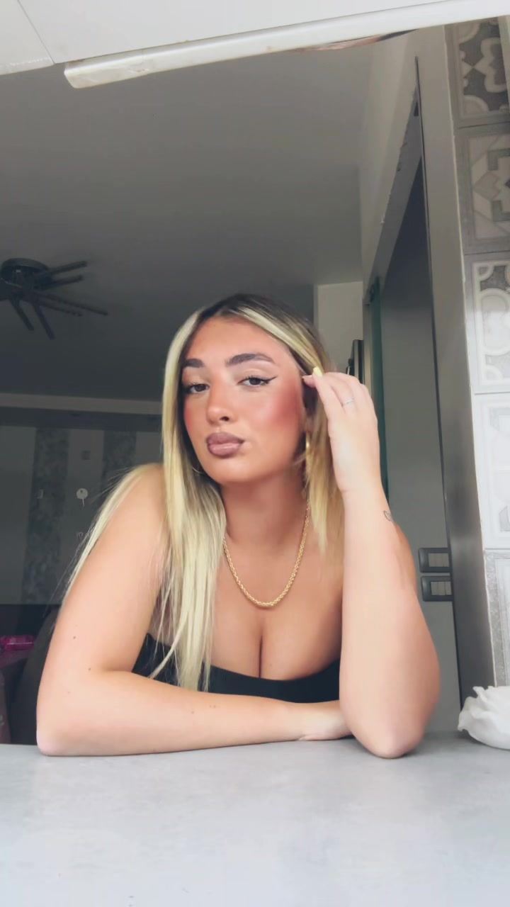 @_angelicafenicia