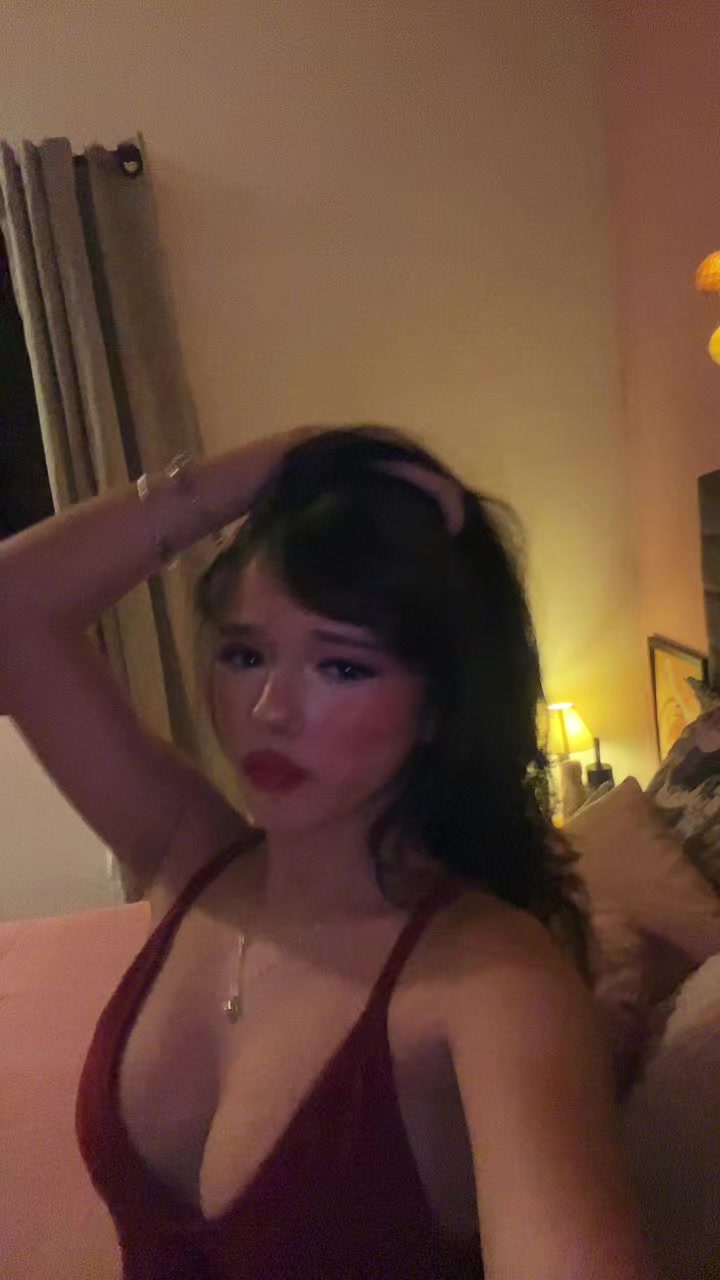 @Violeta