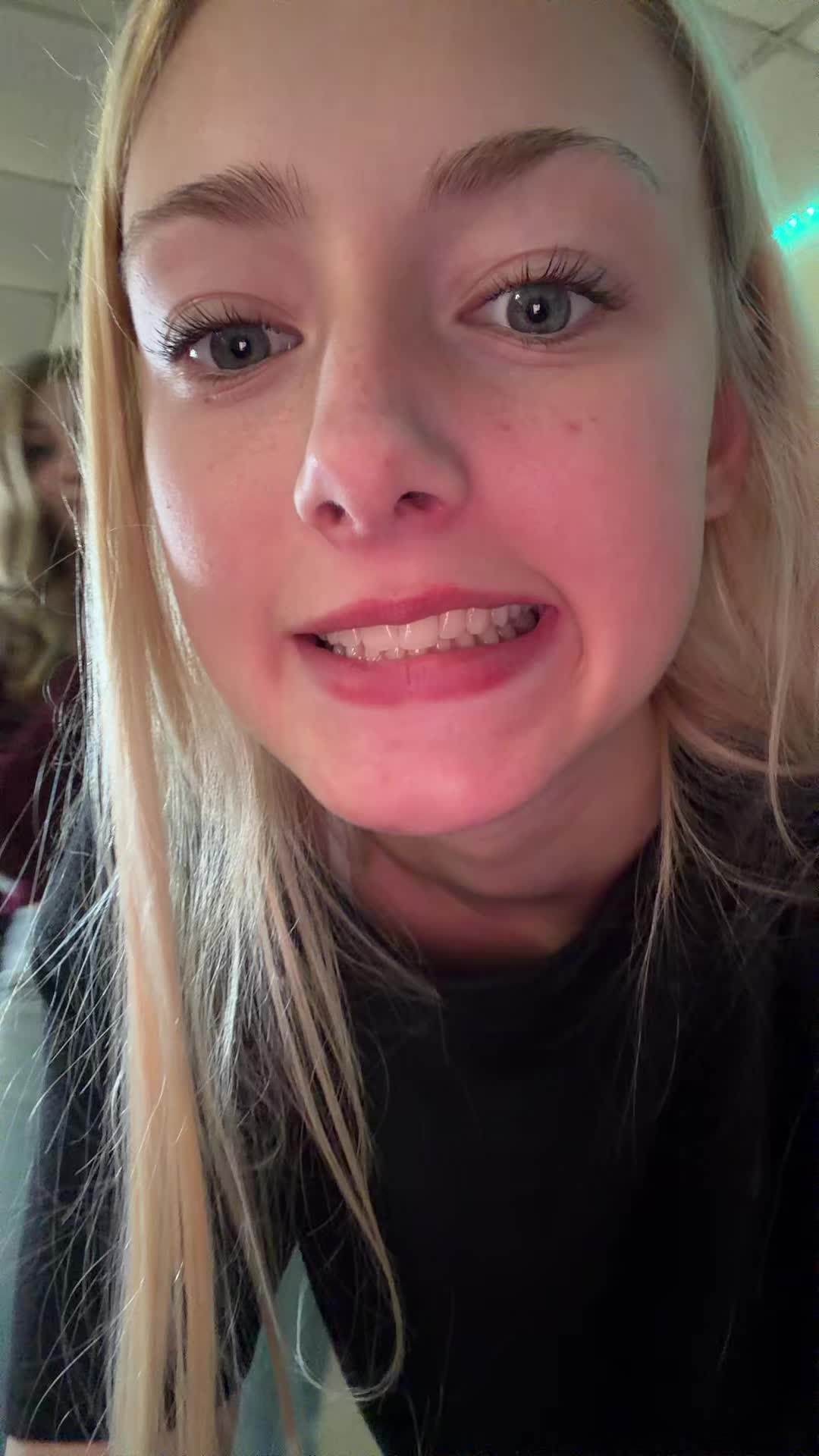 @Spam🤭