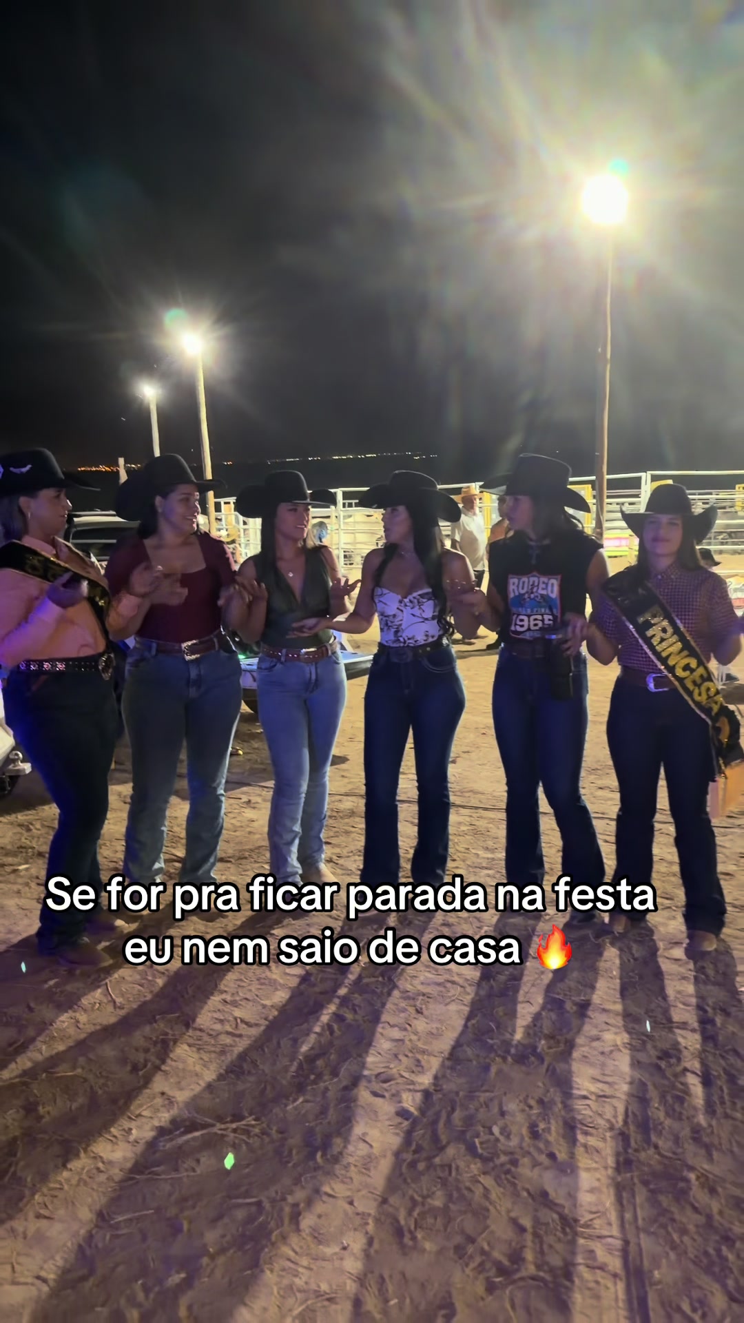 @rayanasantos