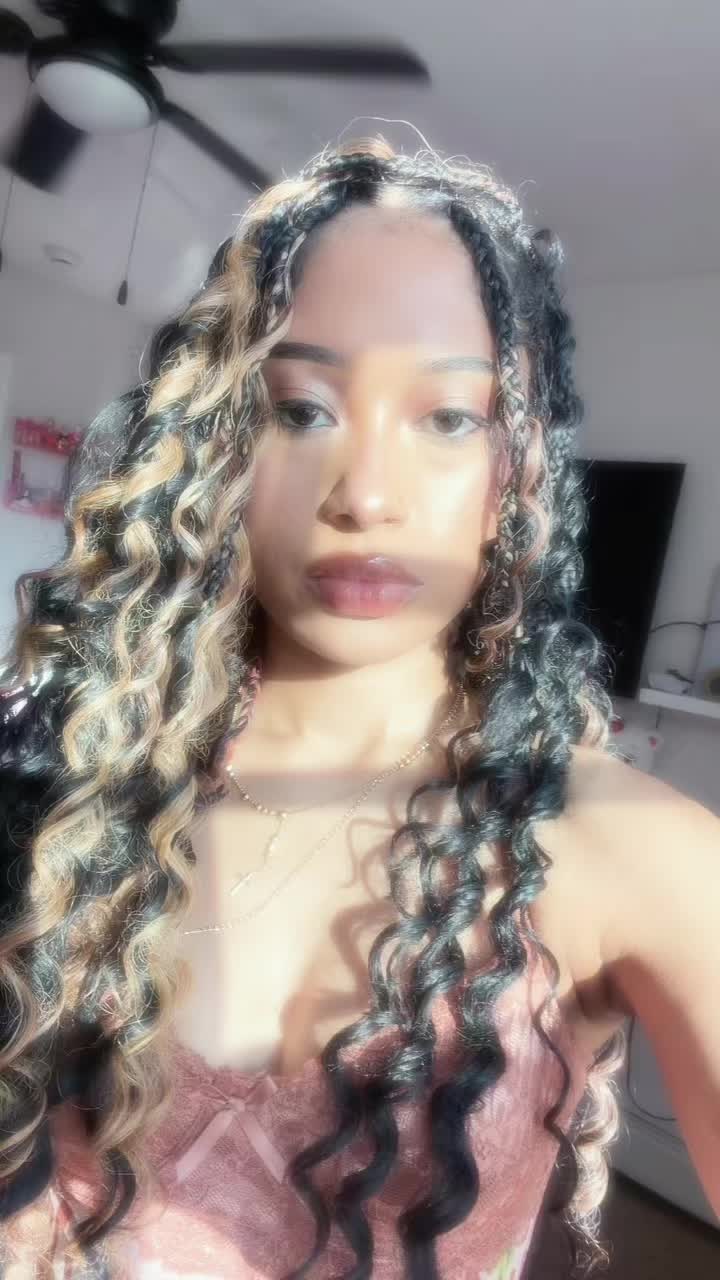 @𝒈𝒂𝒃𝒓𝒊𝒆𝒍𝒂