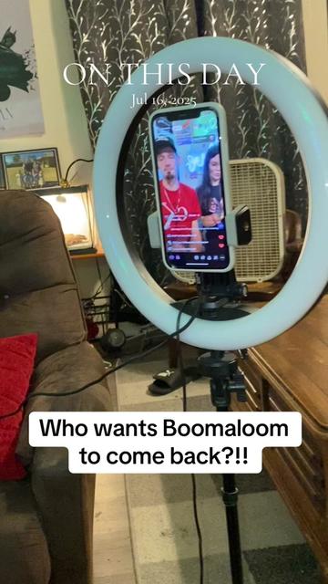 @Mrs.Boomaloom💣💥