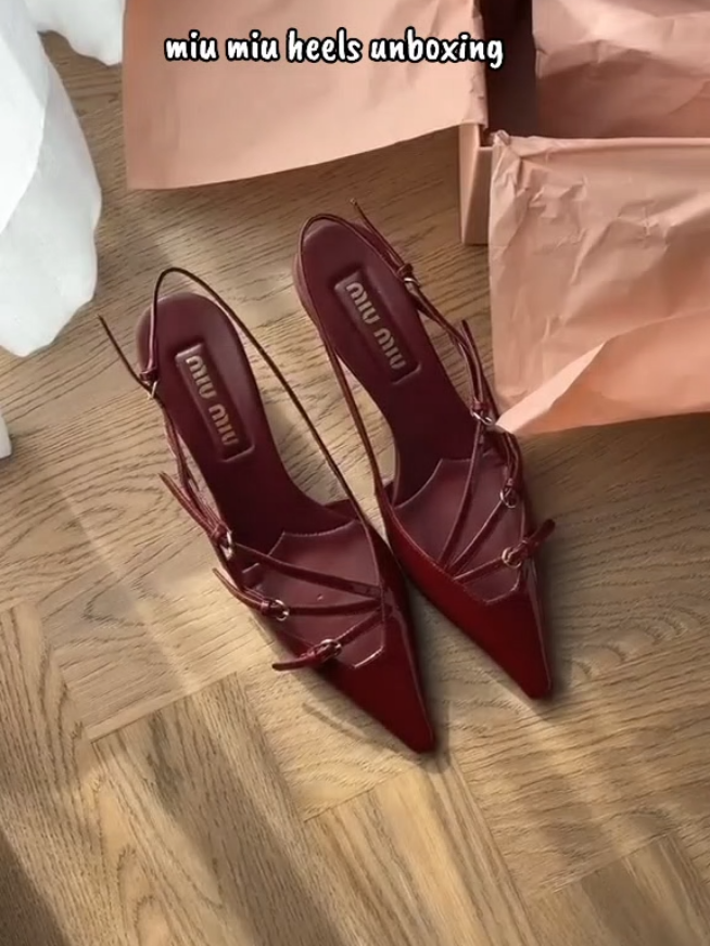 @katherinefinds