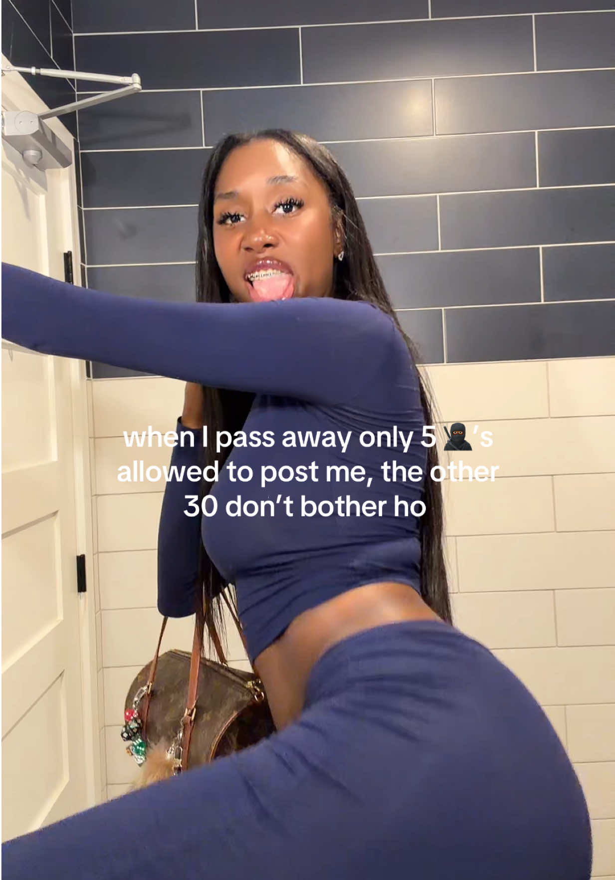 @Azsocute ⭐️