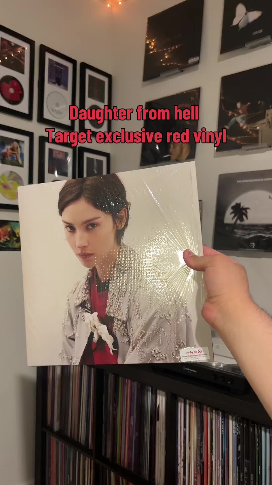 @Jjvinyls